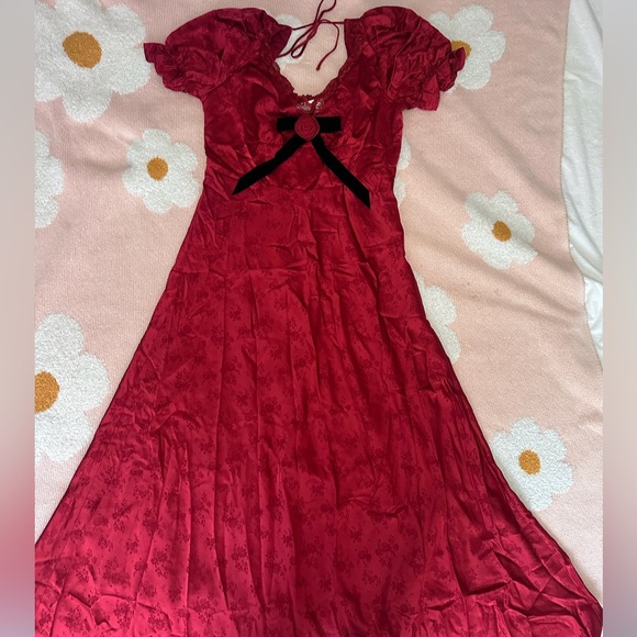 SERITA JACQUARD SATIN MAXI DRESS IN RED - size XL - Lait Collection - Picture 2 of 9